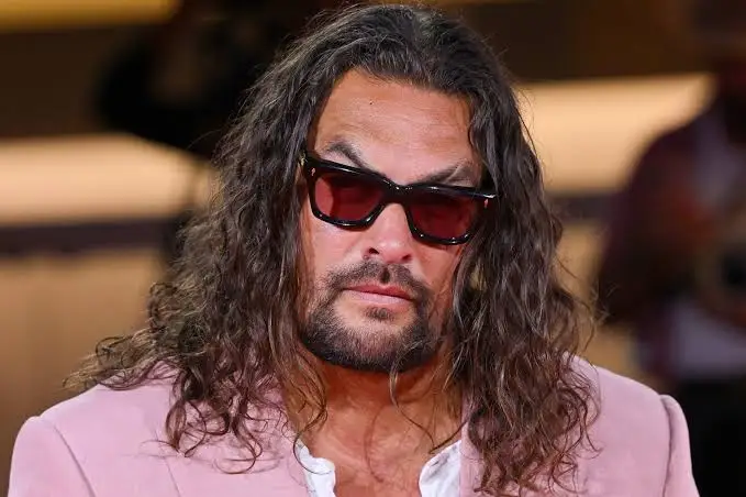 JOSEPH JASON NAMAKAEHA MOMOA